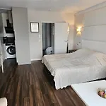 Classe 3 Etoiles, Chiberta Ocean Golf Surf * Anglet